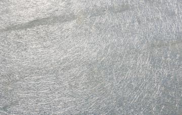 Collafield laminate fibreglass or shingles?